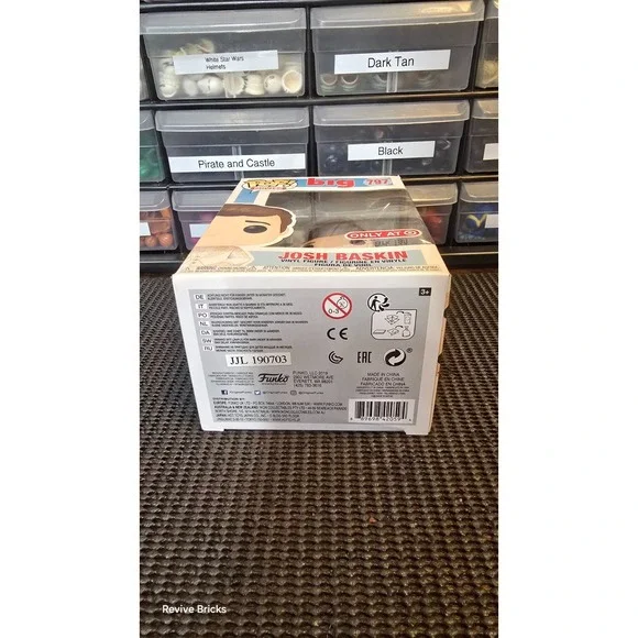 Funko Pop! Josh Baskin 797 Target Exclusive Big Classic Movie Vinyl Figure Toy - Picture 6 of 6